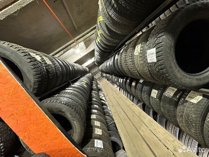 Nokian Tyres Hakkapeliitta 5 SUV 235/65 R17 108T