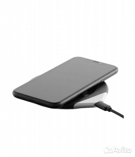 Кружка с подогревом и беспроводной зарядкой