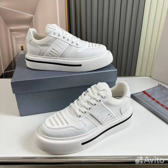 Кроссовки мужские prada