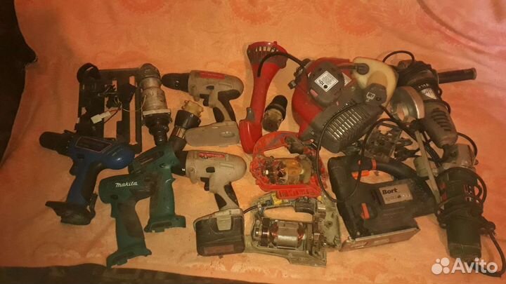 В ремонт или на запчасти