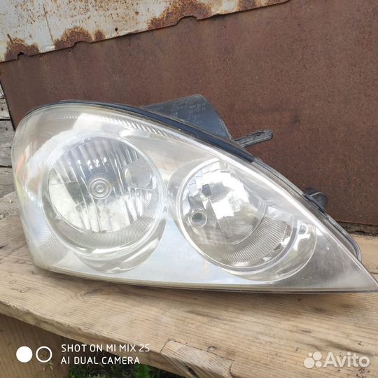 Фара праваая оригинал KIA cee'd