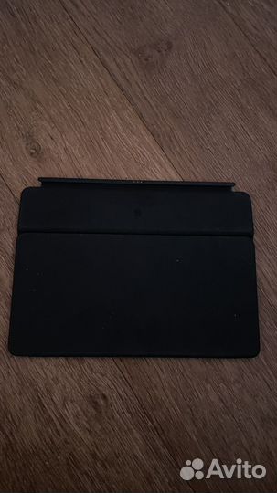iPad smart keyboard