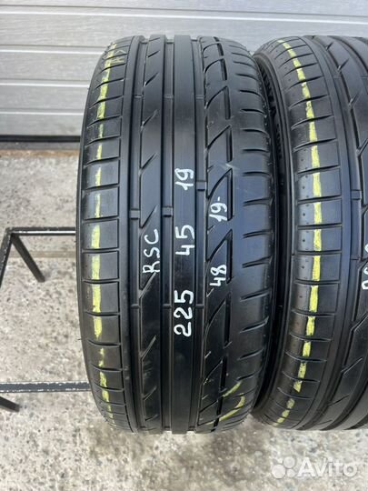 Bridgestone Potenza S001 225/45 R19