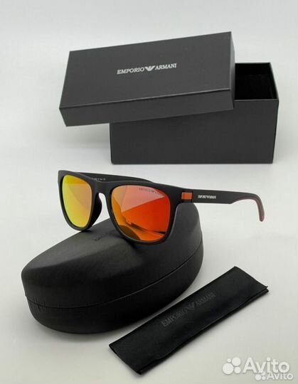 Солнцезащитные очки emporio armani