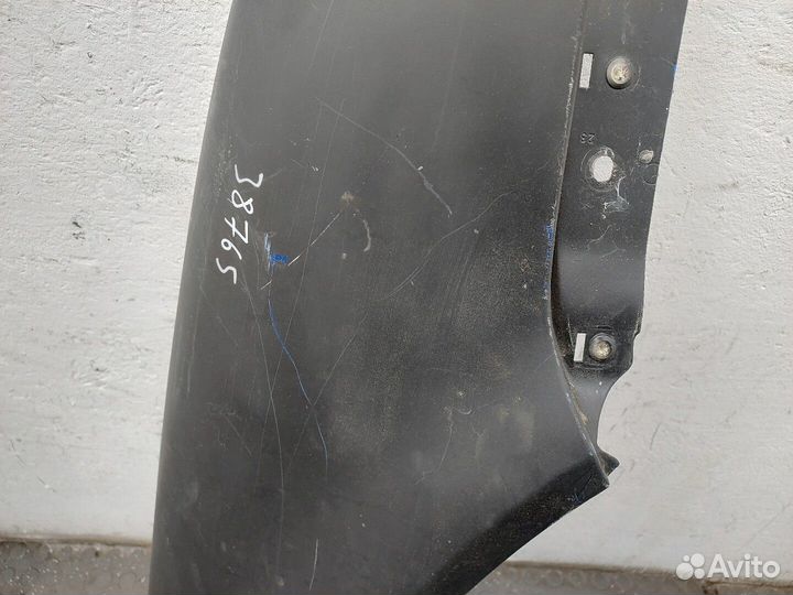 Крыло правое переднее Volkswagen Bora