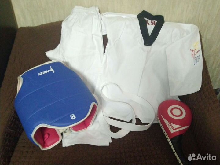 Жилет для тхэквондо и кимоно