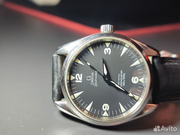Часы omega Railmaster co-Axial механические