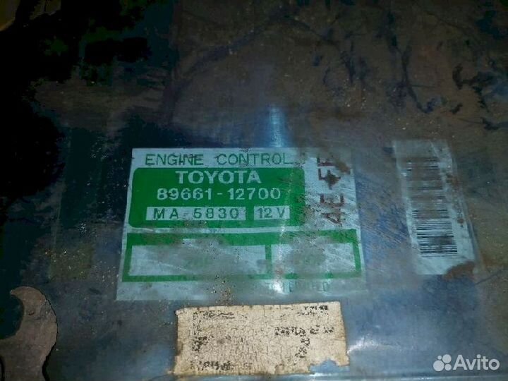 Блок управления двигателем 89661-12700 Toyota Corolla EE101