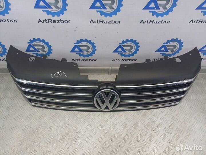 Решетка радиатора Volkswagen Passat B7 2.0 cffb