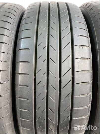 Bridgestone Alenza 001 215/60 R17