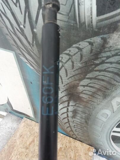 Стойка амортизатор капота бмв 5 E60 E61 BMW 5 E60