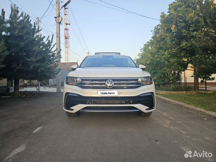 Volkswagen Tiguan 2.0 AMT, 2022, 4 000 км