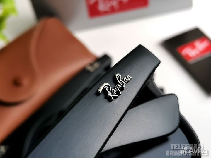 Очки солнцезащитные Ray Ban