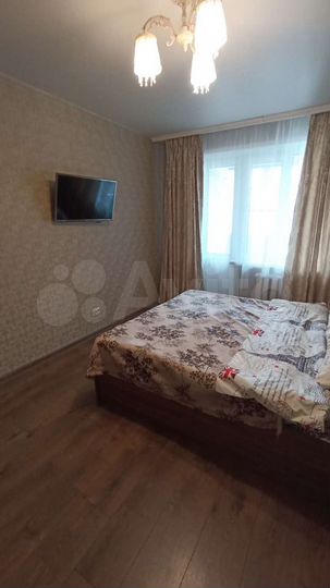 3-к. квартира, 85 м², 1/8 эт.