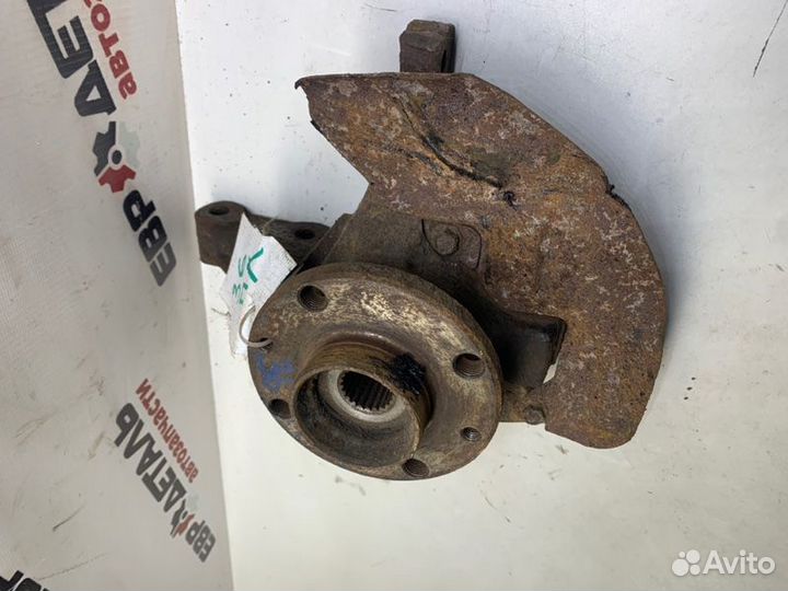 Кулак поворотный передний левый Fiat Albea седан