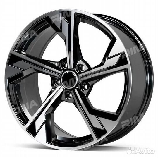 Литой диск в стиле Audi R17 5x112