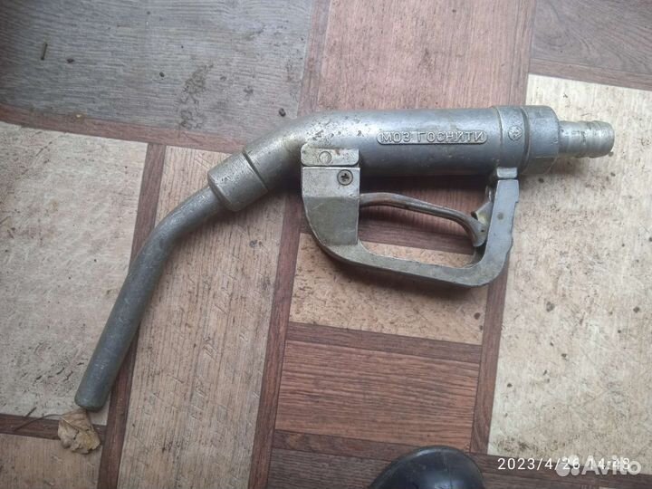 Заправочный пистолет