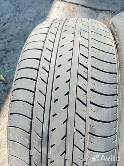 Yokohama BluEarth E70 215/55 R17