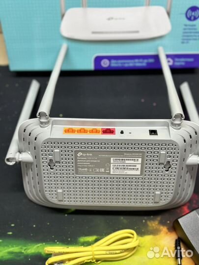 Wifi роутер TP-Link EC220-G5