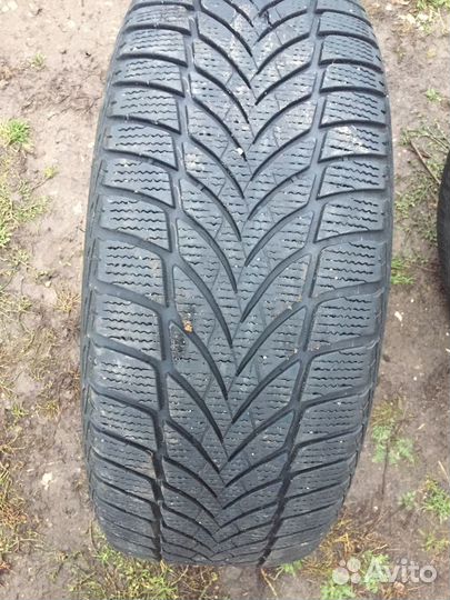 Goodyear UltraGrip Ice 2 215/55 R17 98T