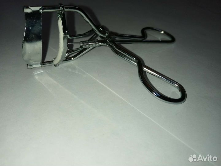 Прибор новый для завивки ресниц