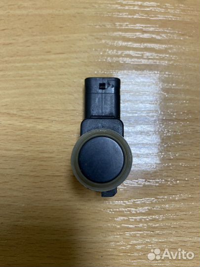 Передний правый датчик парковки Mercedes-Benz W204