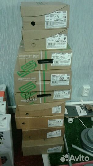 Новые Лыжные ботинки