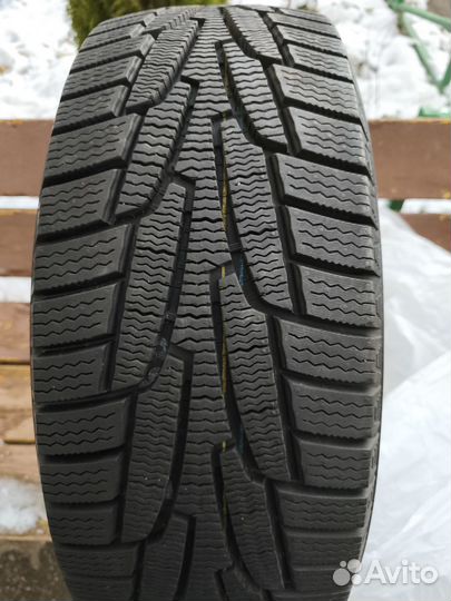 Kumho I'Zen KW31 205/55 R16