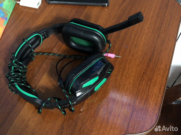 Игровые наушники с микрофоном