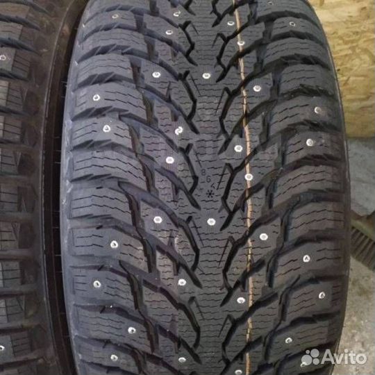 Ikon Tyres Autograph Ice 9 SUV 265/45 R21 108T