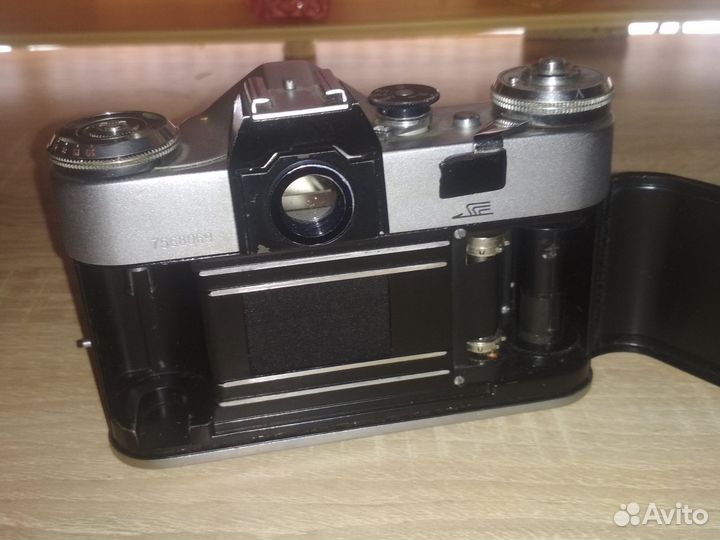 Фотоаппарат - зенит 