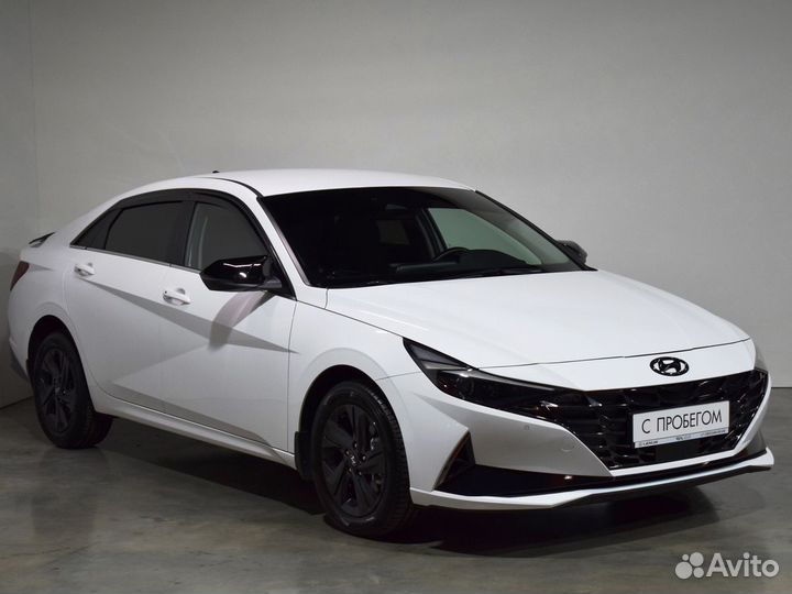 Hyundai Elantra 2.0 AT, 2021, 45 000 км