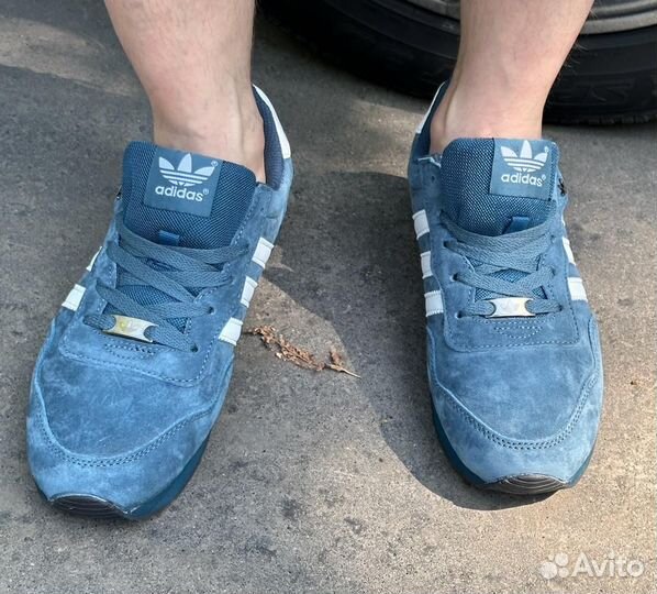 Кроссовки adidas