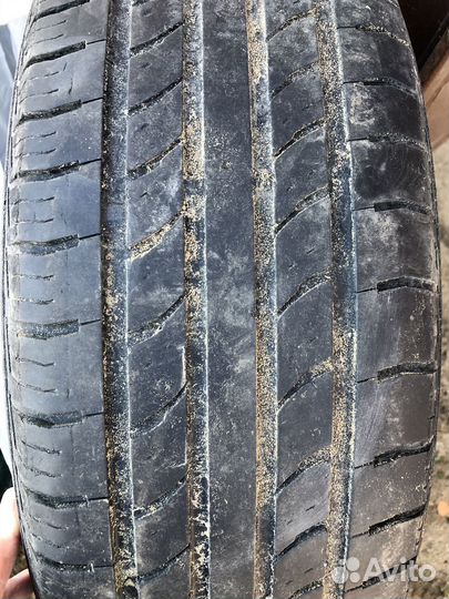 Nexen Roadian 541 235/75 R16