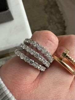 Кольцо дорожка с бриллиантами из белого золота