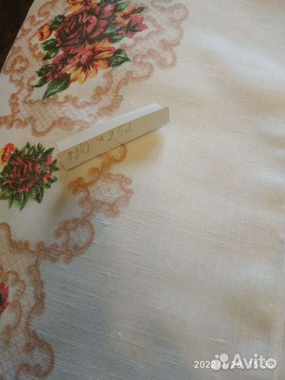 Скатерти разные