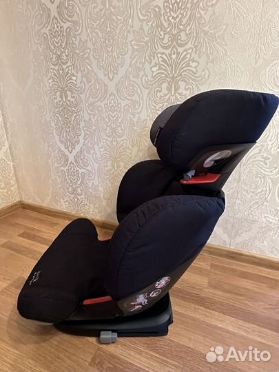 Автокресло Maxi-Cosi RodiFix AirProtect