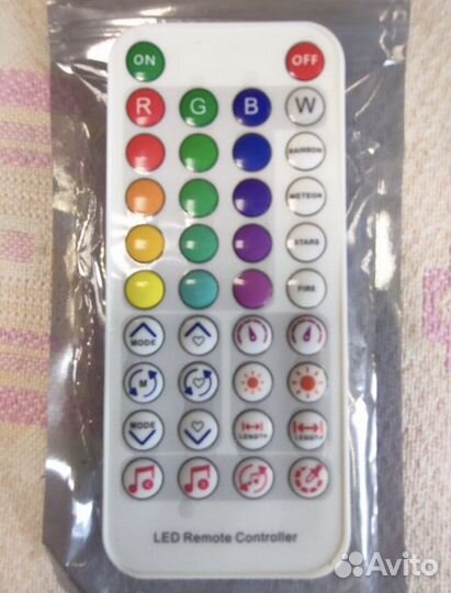 Зеркало с подсветкой и пультом управления