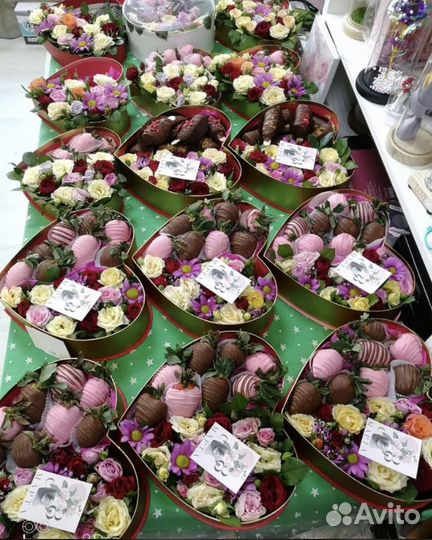 Роза в колбе