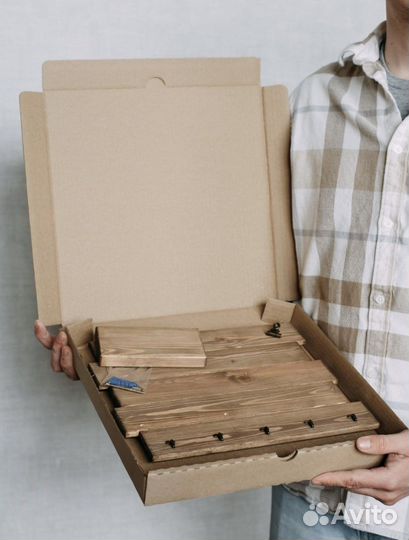 Ключница настенная из дерева