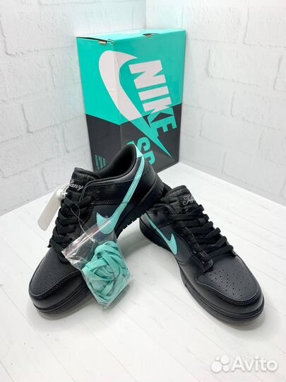 Кроссовки Nike Air Force 1 x Tiffany Luxe