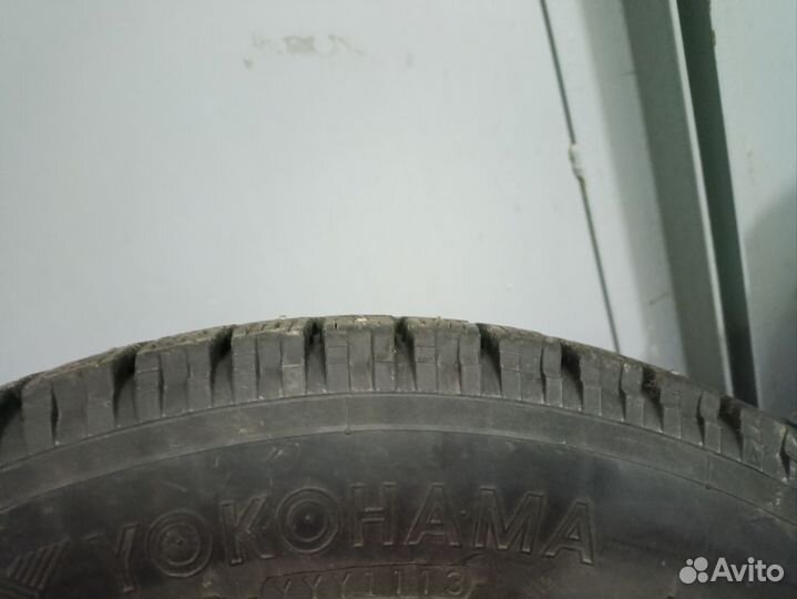 Yokohama Ice Guard IG91 215/55 R16 97Q