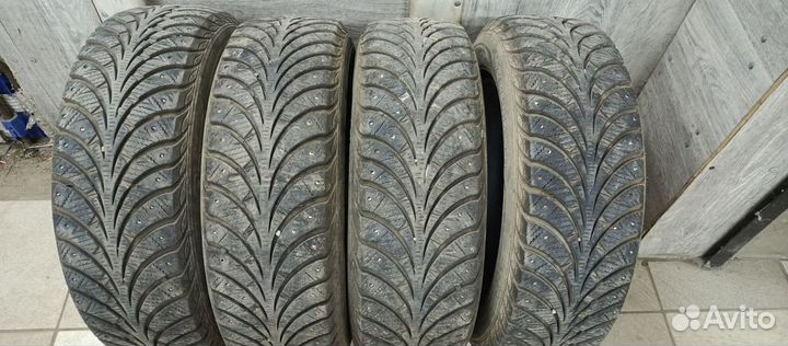 Sava Eskimo Stud 175/65 R14 82T