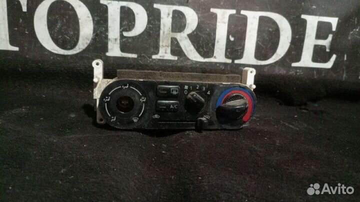 Блок управления печкой Nissan Sunny