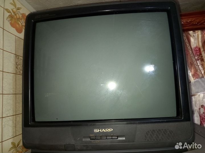Телевизор старый