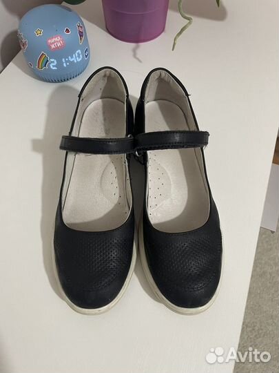 Туфли для девочки 35 размер