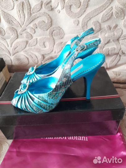 Продаю обувь производства Италии