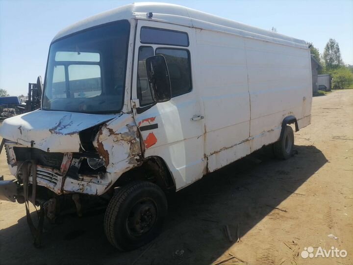 Мерседес 609 в разбор