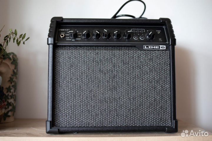 Комбоусилитель