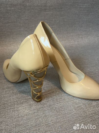 Туфли Loriblu р39